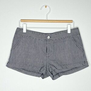 Stripe cotton short shorts